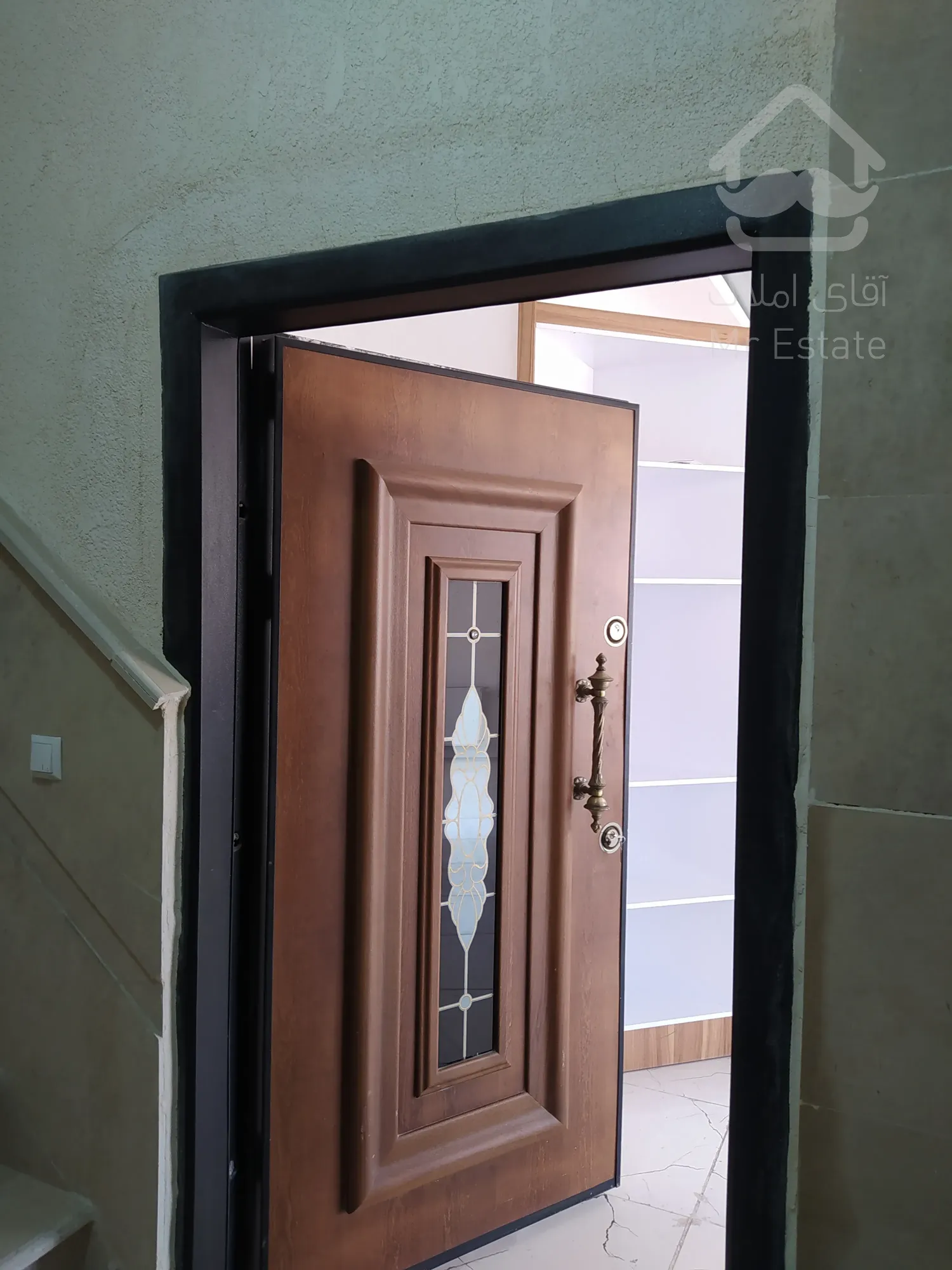 فروش آپارتمان لاهیجان  گلستان 11