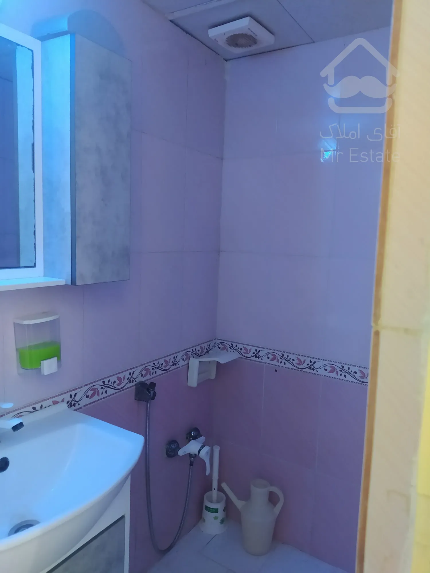 فروش آپارتمان گیلان لاهیجان خیابان تربیت معلم