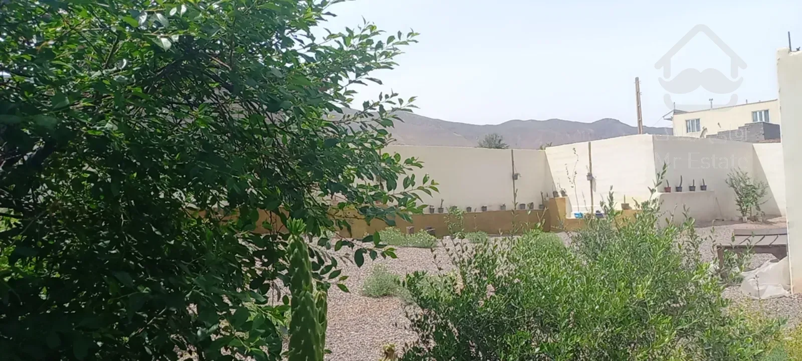 300  متر زمین مسکونی