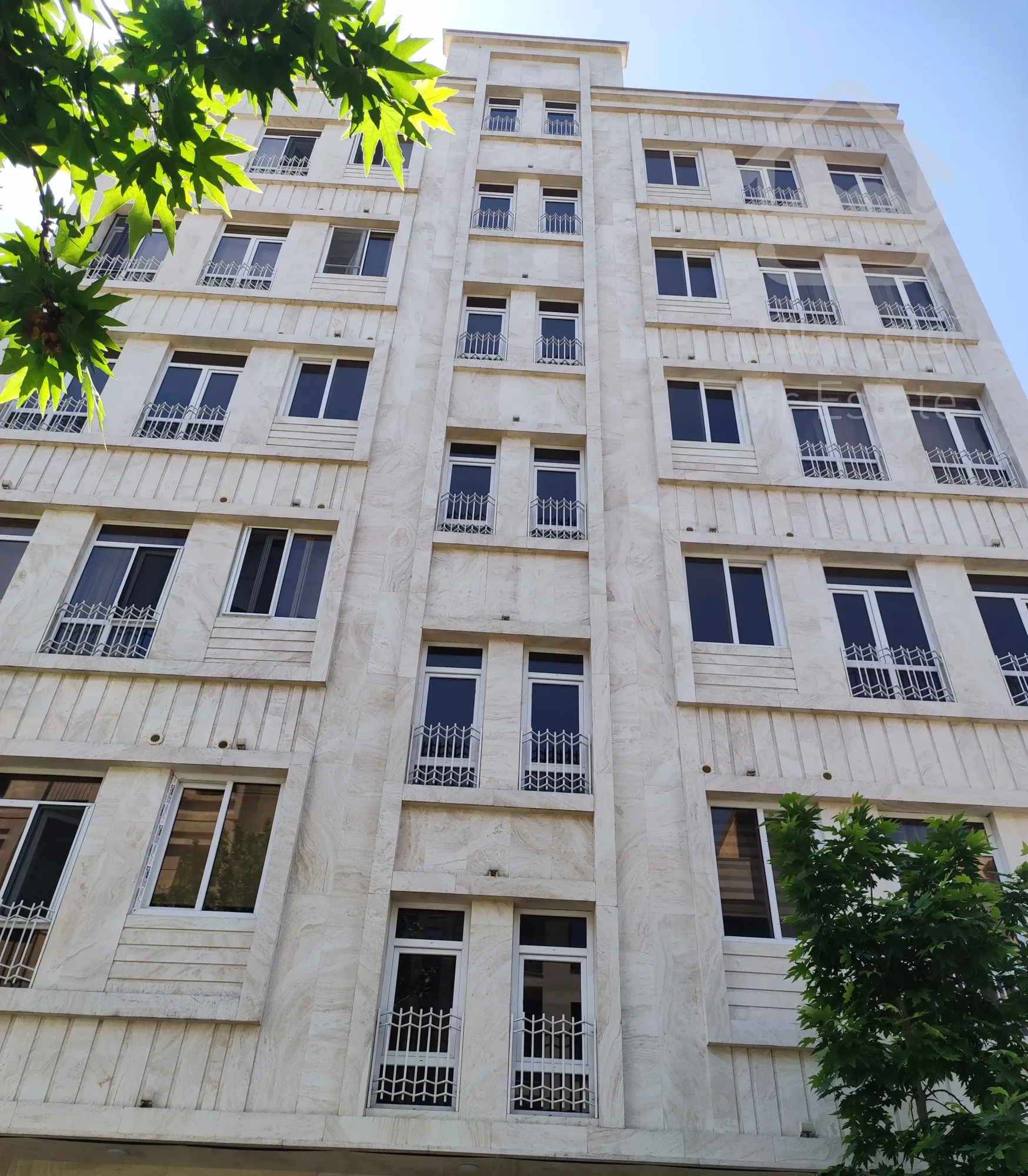 فروش آپارتمان ۱۳۰ متر ۲ خواب نوساز تهرانپارس