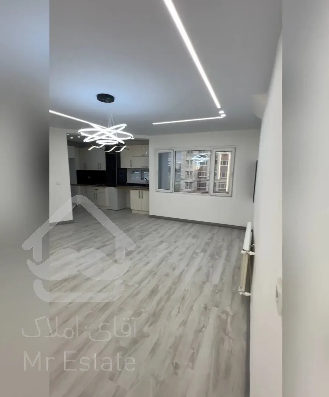 فروش آپارتمان ۹۲متر ویو ابدی