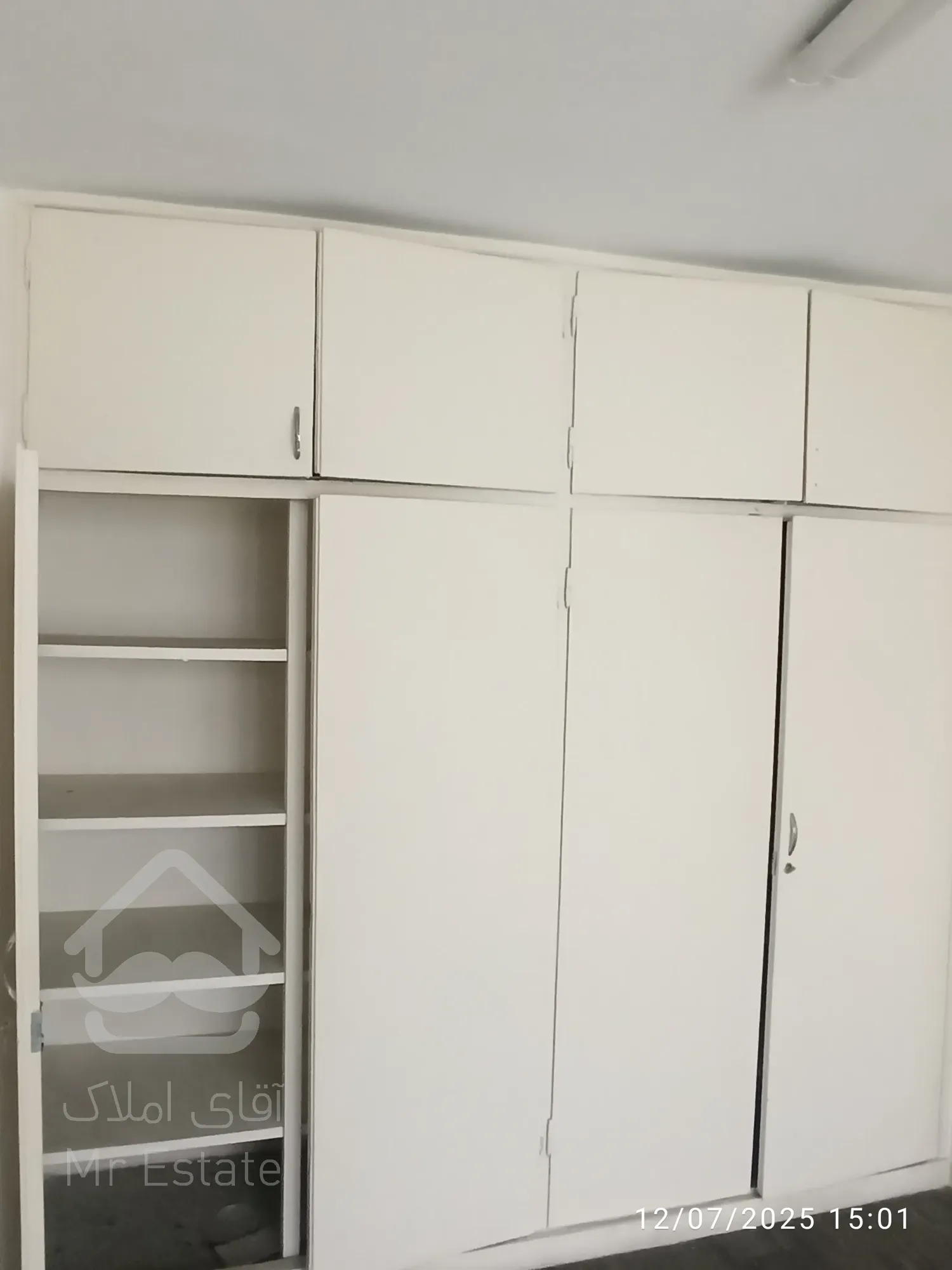 ۷۰ متر اداری، بر بلوار سعادت آباد