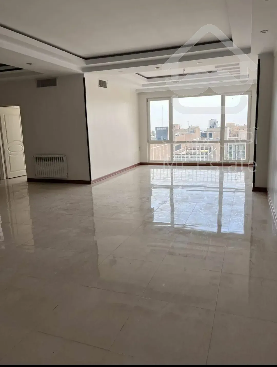 اجاره  ۱۳۰متری قابل تبدیل  زیر قیمت بازسازی