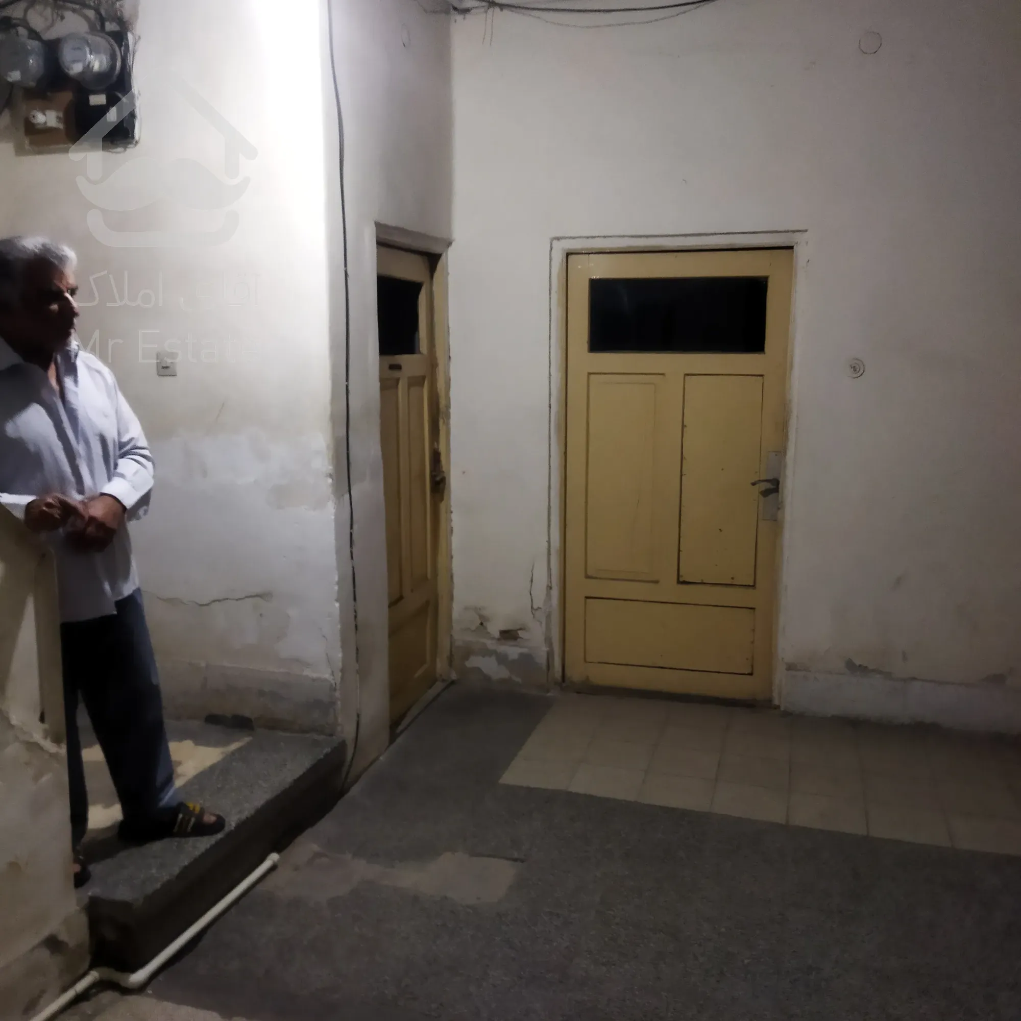 ملک کلنگی ۲۳۱ متری