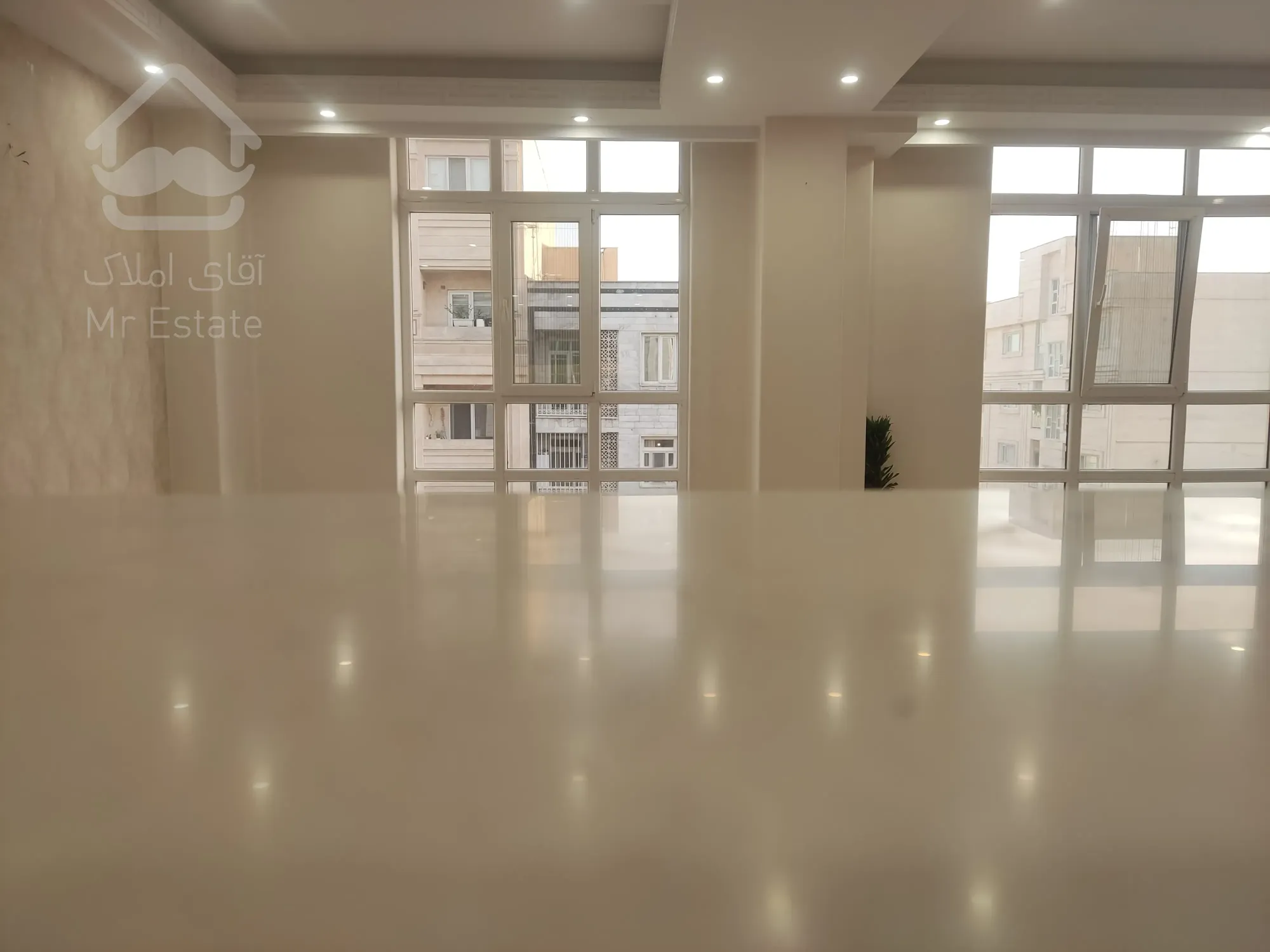 ۱۱۵ متر ۲ خواب فول ۷ ساله