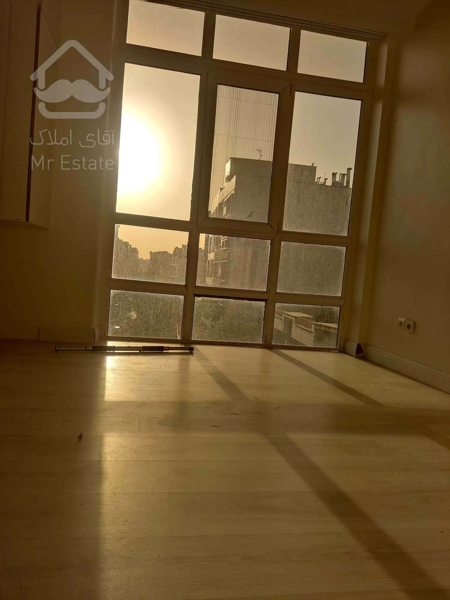 ۱۱۵ متر ۲ خواب فول ۷ ساله