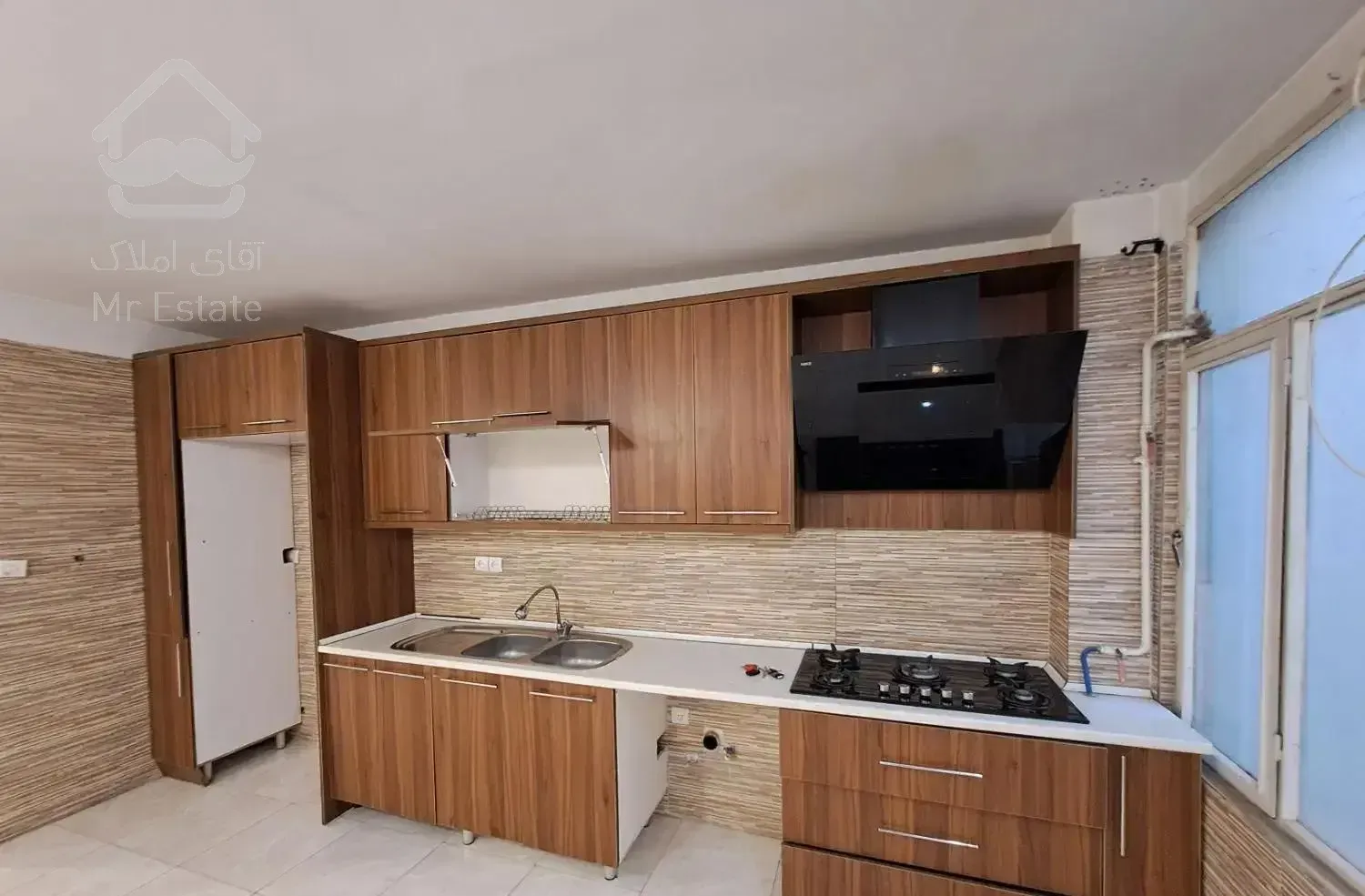 ۶۳متر/۲خوابه/فول امکانات/خوش نقشه/