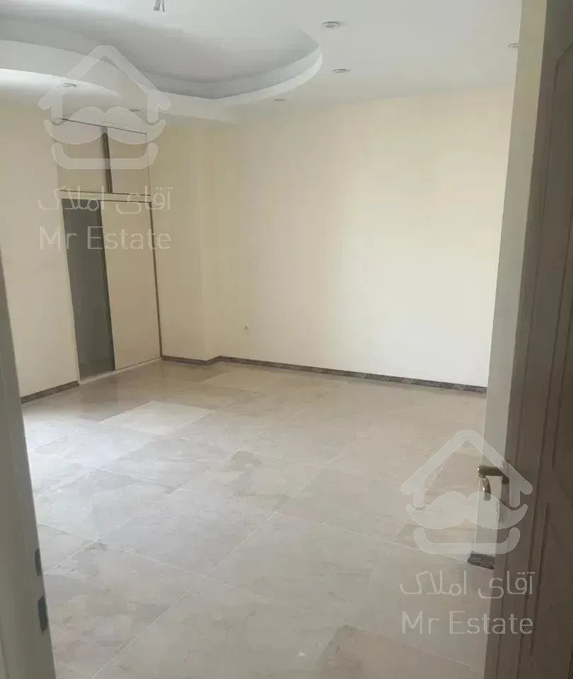 ۲۵۰ متر ۳ خواب کلید نخورده دریاچه چیتگر