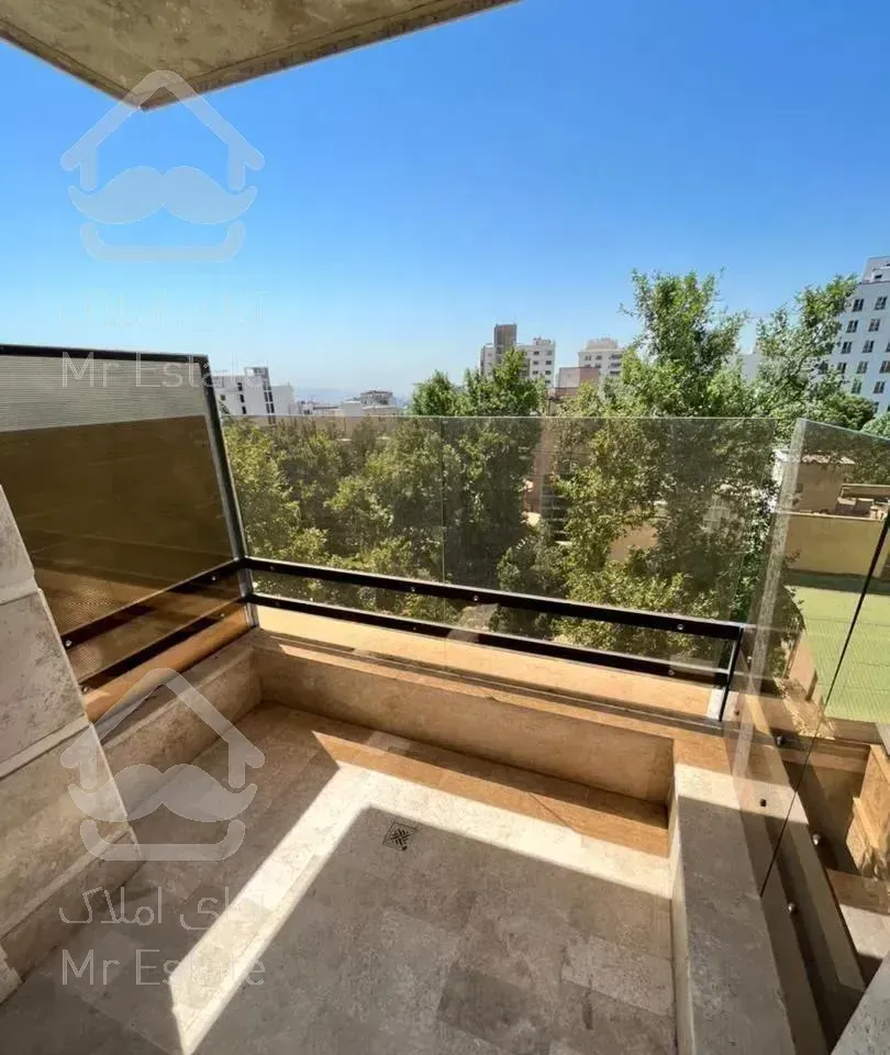 باغ فردوس ۲۲۰ متر ۳خواب ۱ مستر