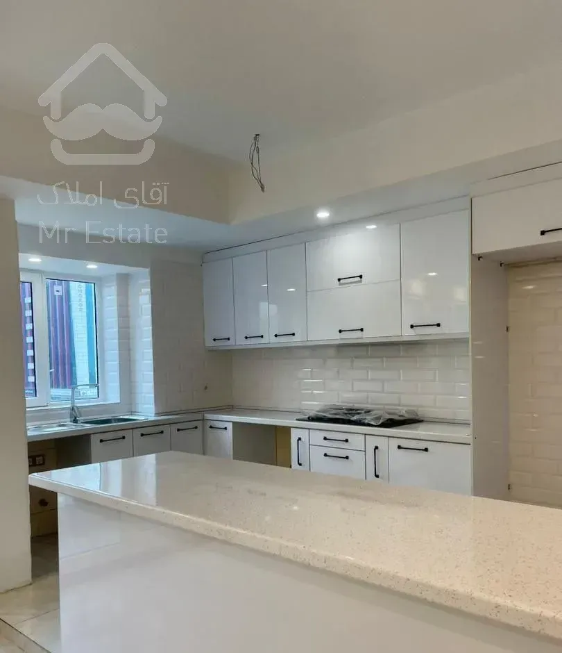 آپارتمان مدرن100م دریاچه چیتگر سنددار وام‌دار