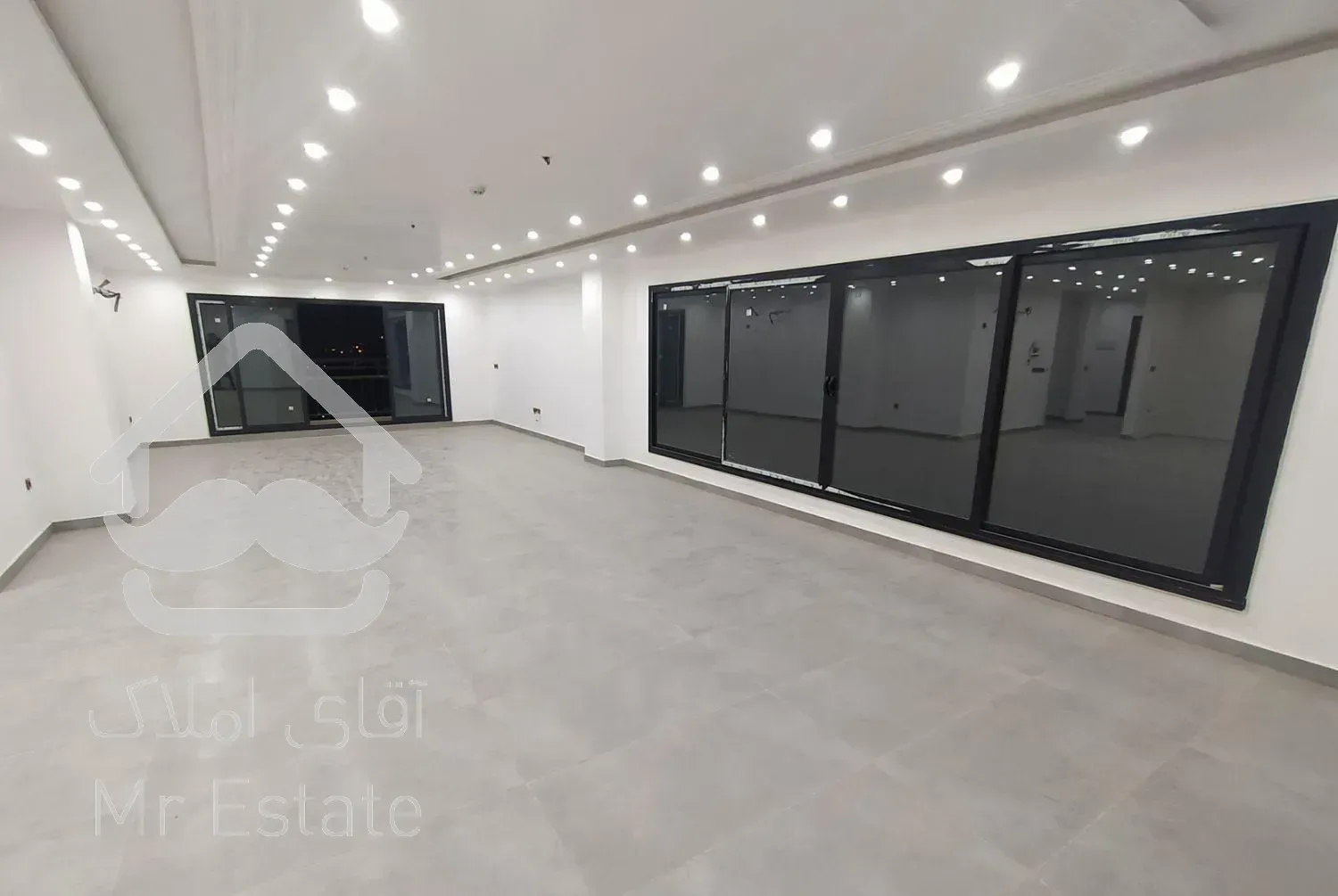 آپارتمان ۱۸۸ متری،کلید اول،سه راه گمرک،ویو دریا