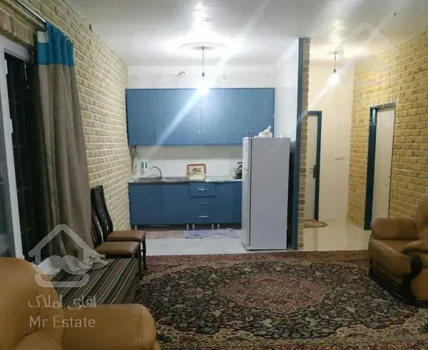 پانصد متری.دارای استخر.سنقرآباد.قابل معاوضه