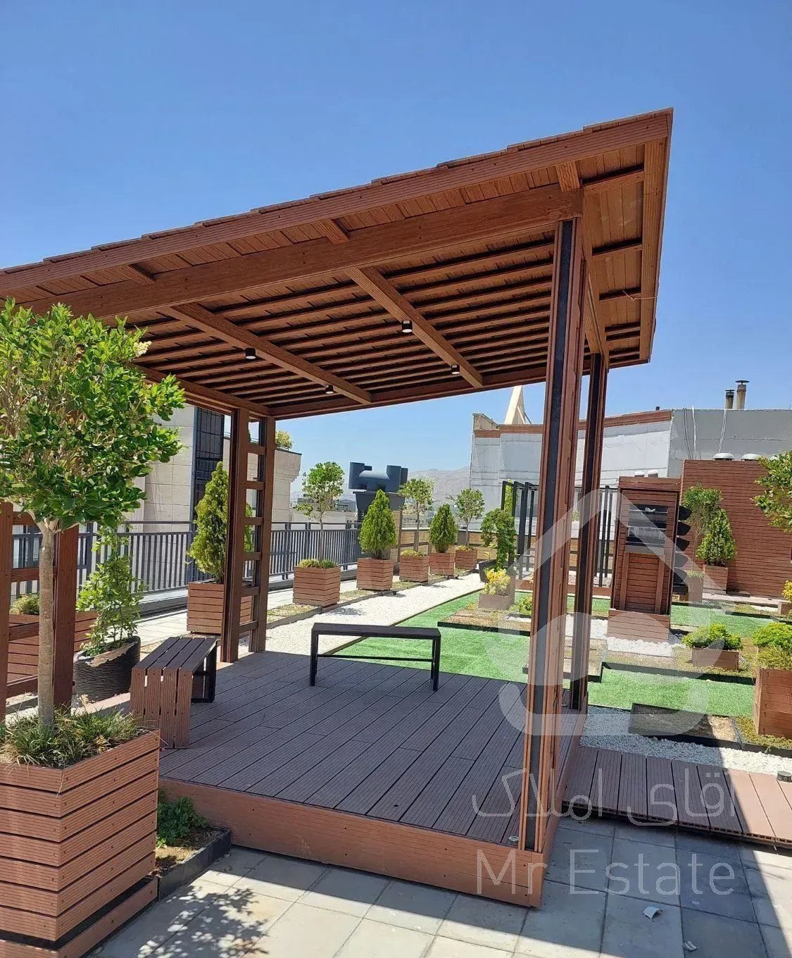 ۳۷۰متر چهار خواب آجودانیه