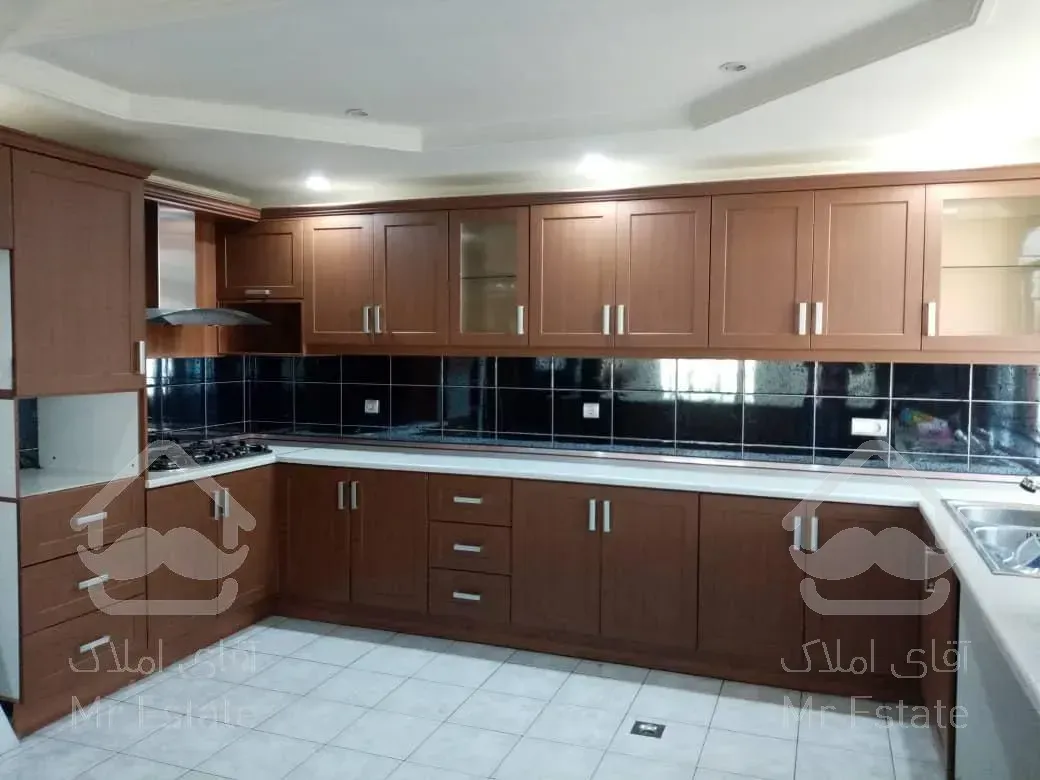 اجاره و رهن آپارتمان باغ فردوس 198  متر اکازيون