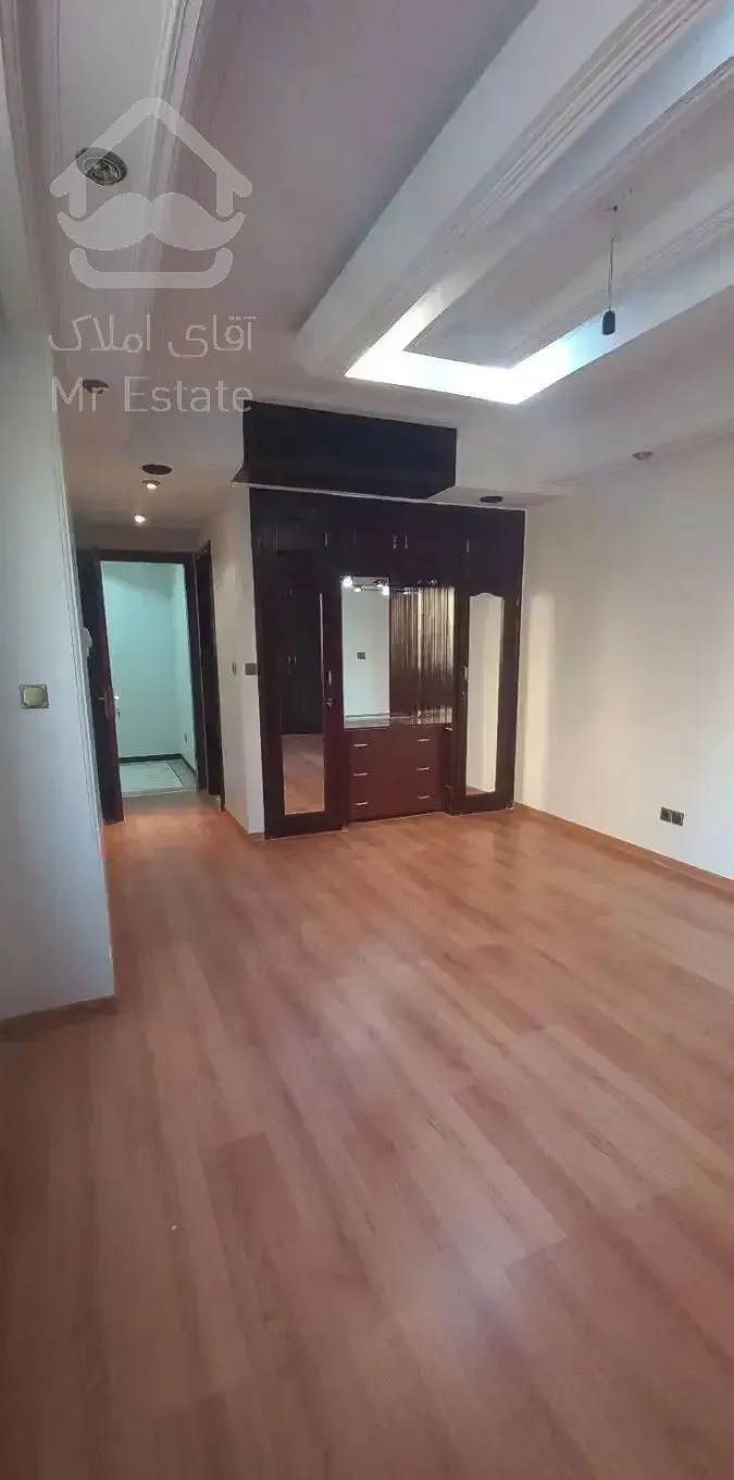 پارک ملت ۲۰۰ متر * تکواحدی + امکانات کامل