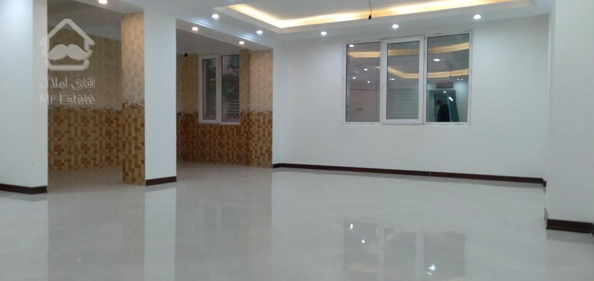 ۹۸ متر دو خواب نوساز کلید نخورده چهاراه صدف