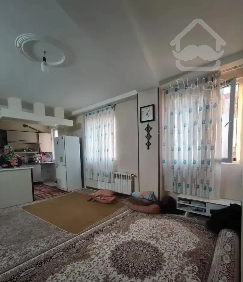 57 متری /آسانسوردار/با نقشه ای هوشمندانه