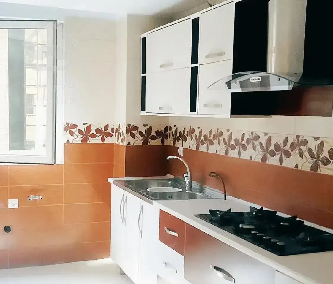 60متر واحد اجاره ای مبله واقع در هلال احمر