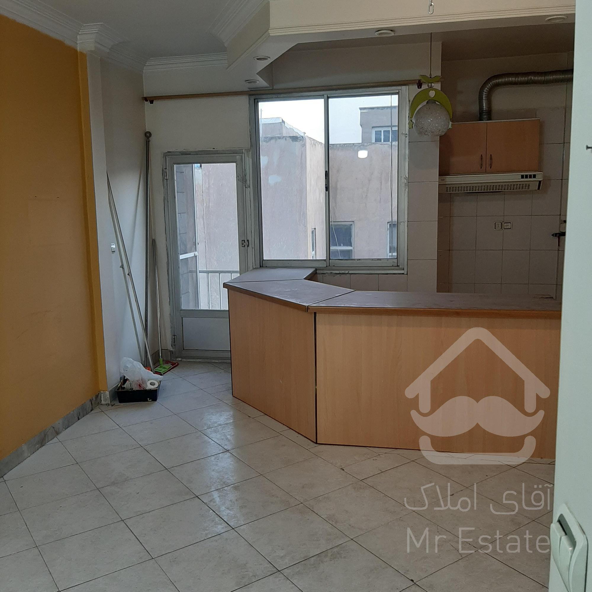 ۶۲متر پارکینگ دار/ رودکی