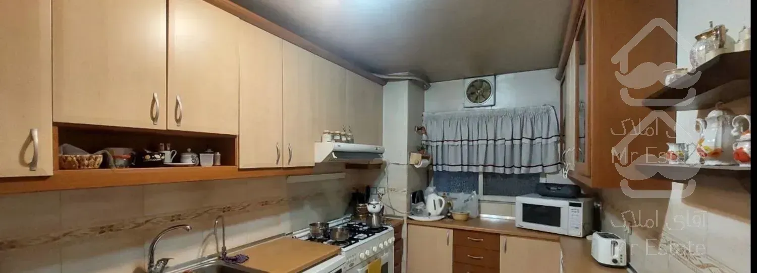 ۱۴۳متر اکباتان فاز ۳