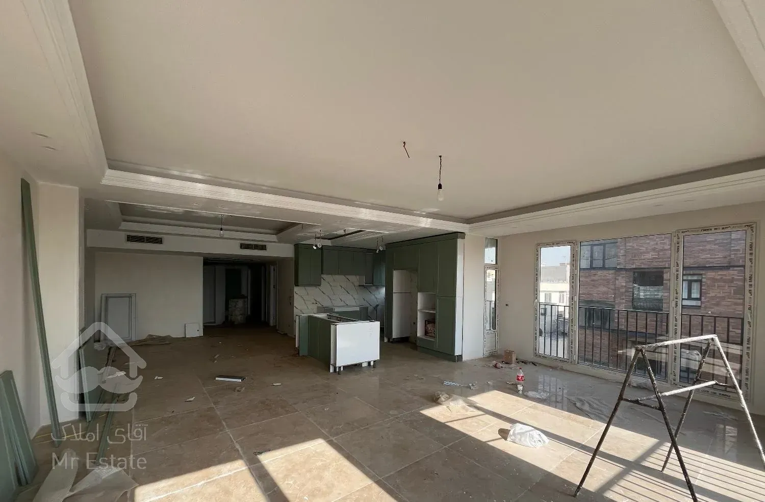 ۱۳۵متر.سه خواب.خ سربداران