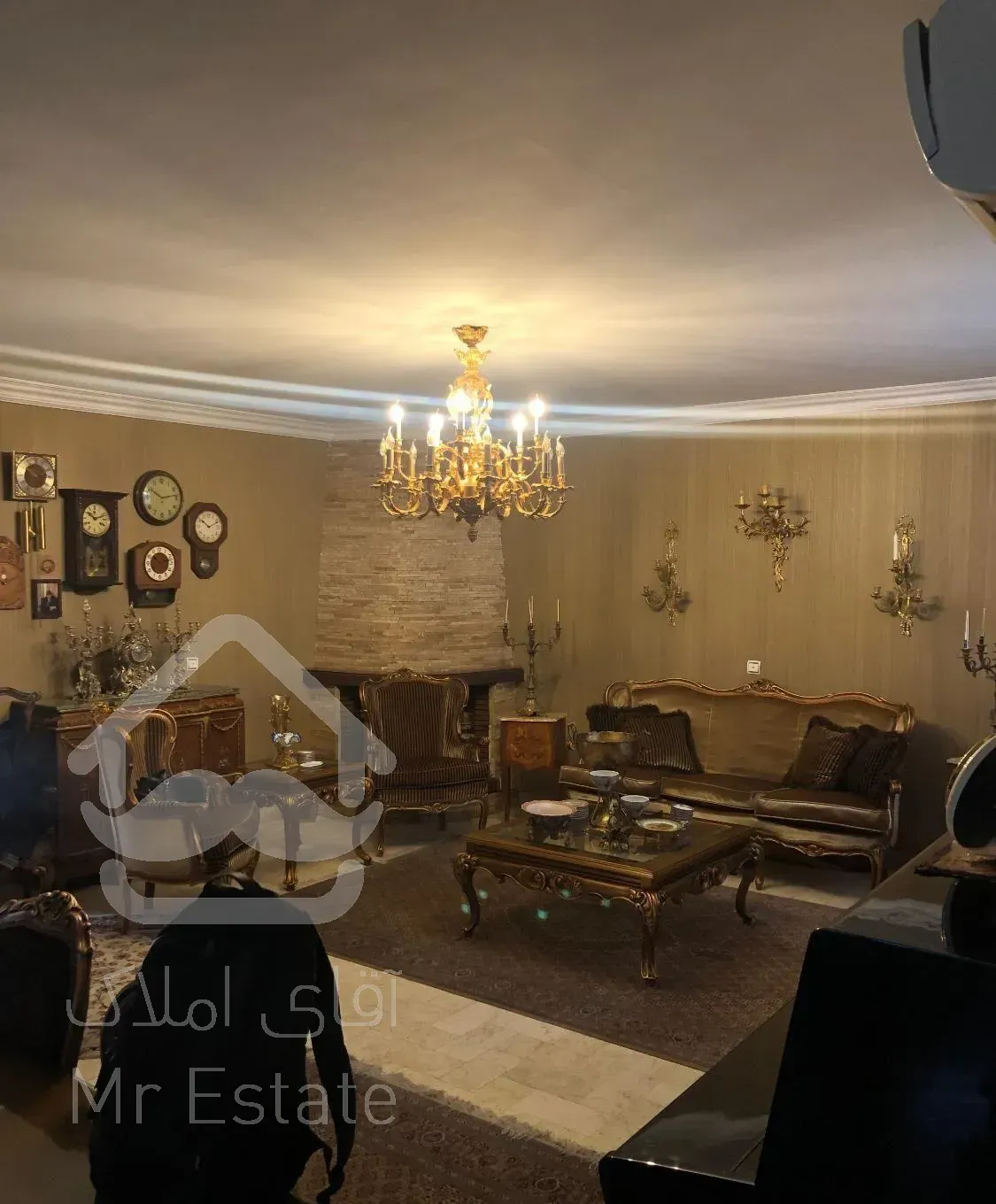 ۱۳۸ متر ۳خوابه طبقه سوم تک واحدی