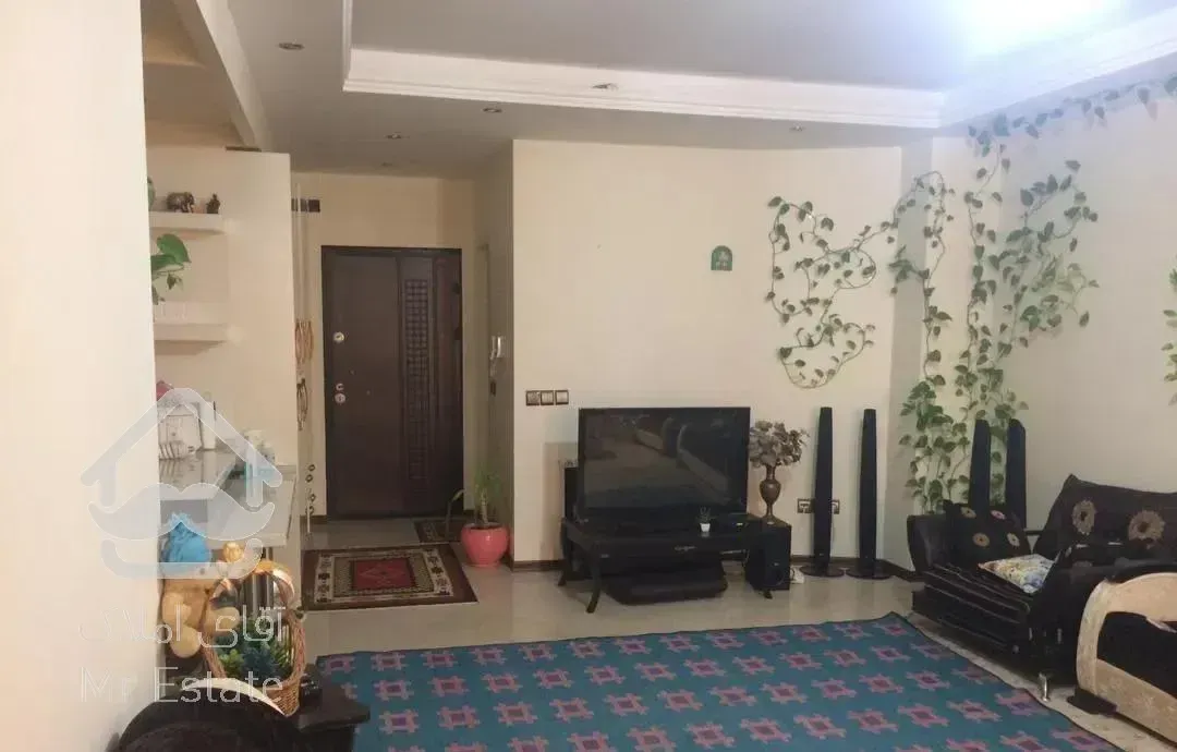 آپارتمان ۹۵ متر دوخوابه دارآباد