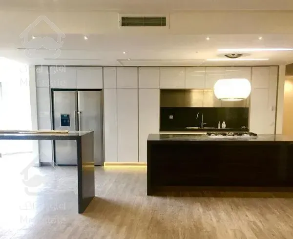 ۳۰۰مترکامرانیه شمالی اعیان نشین