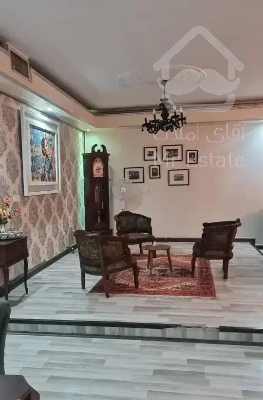 201مترمربع ،4خوابه، غرق درنور،بالکن سراسری