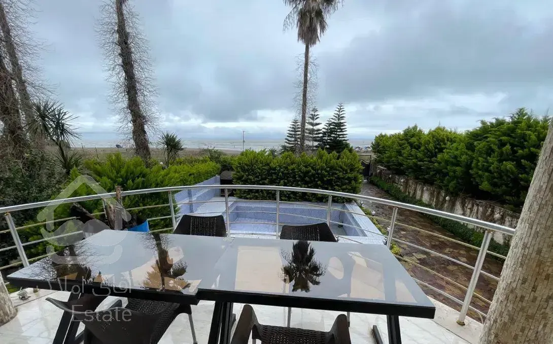 ویلا چهار طبقه برای اجاره