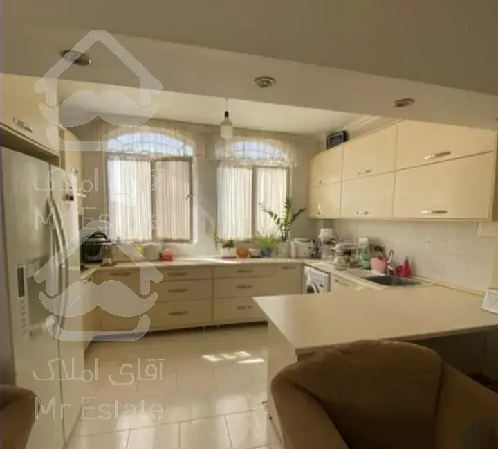 فروش آپارتمان ۸۲ متر ۲ خواب بلوار فردوس