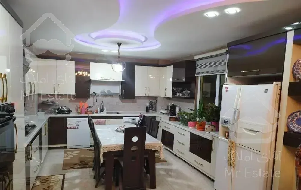 پروین اعتصامی ۱۶۰ متری شخصی ساز