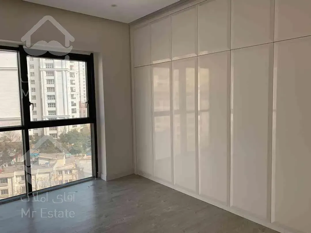 200 متر نوساز/فرمانیه فول مشاعات/بدون مشابه