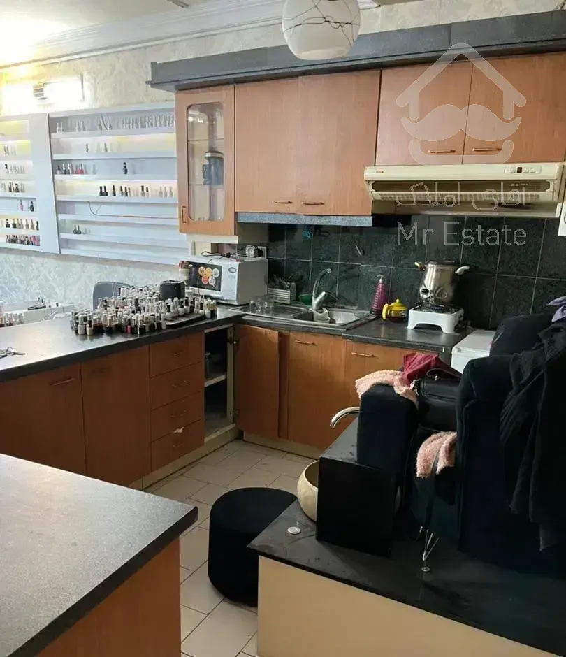 همکف هنرستان .مزون .سالن ومسکونی واگذار میشود