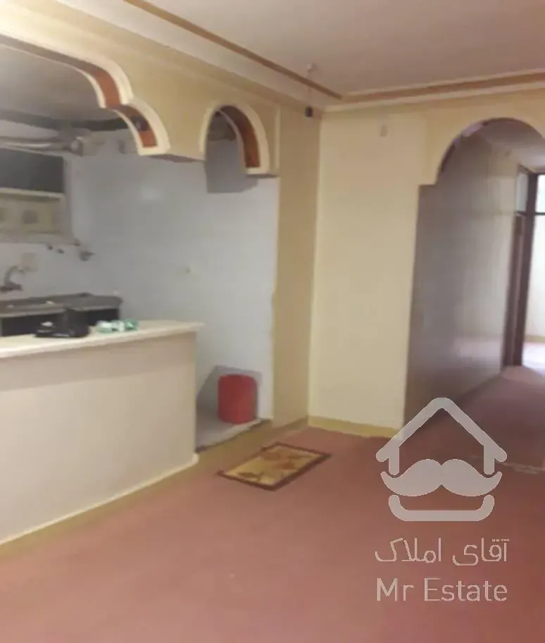 آپارتمان وامدار  200میلیون  خیابان گلشن