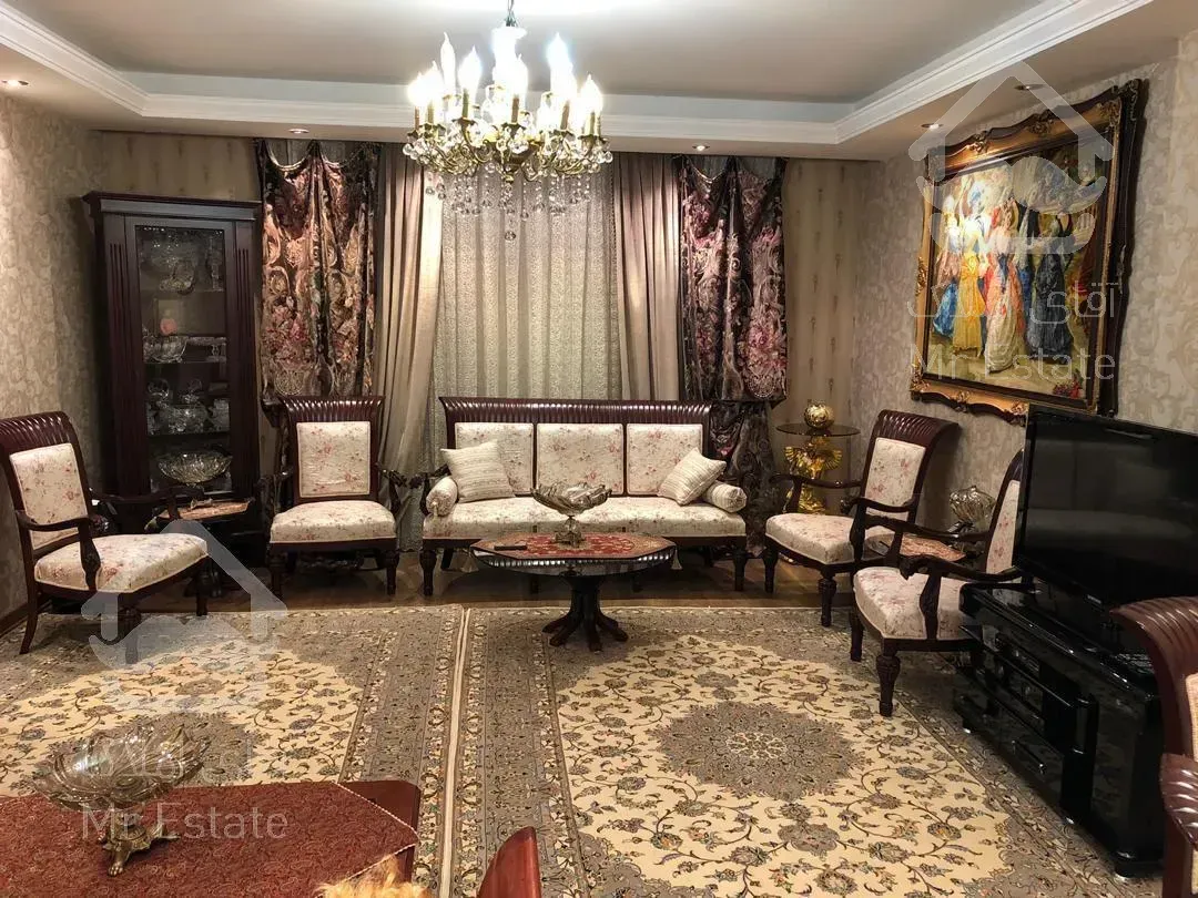 آپارتمان ۹۵ متری خوش نقشه و خاص پسند