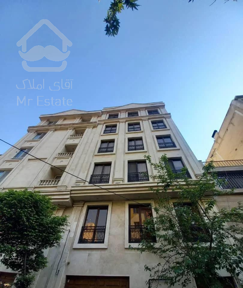 ۱۳۵ متر فرمانیه شرقی