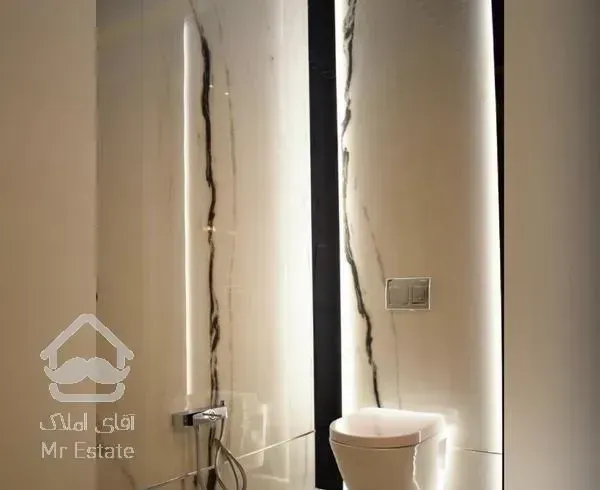 ۲۵۰ متر فول مدرن تاپ لوکیشن/تراس قابل چیدمان