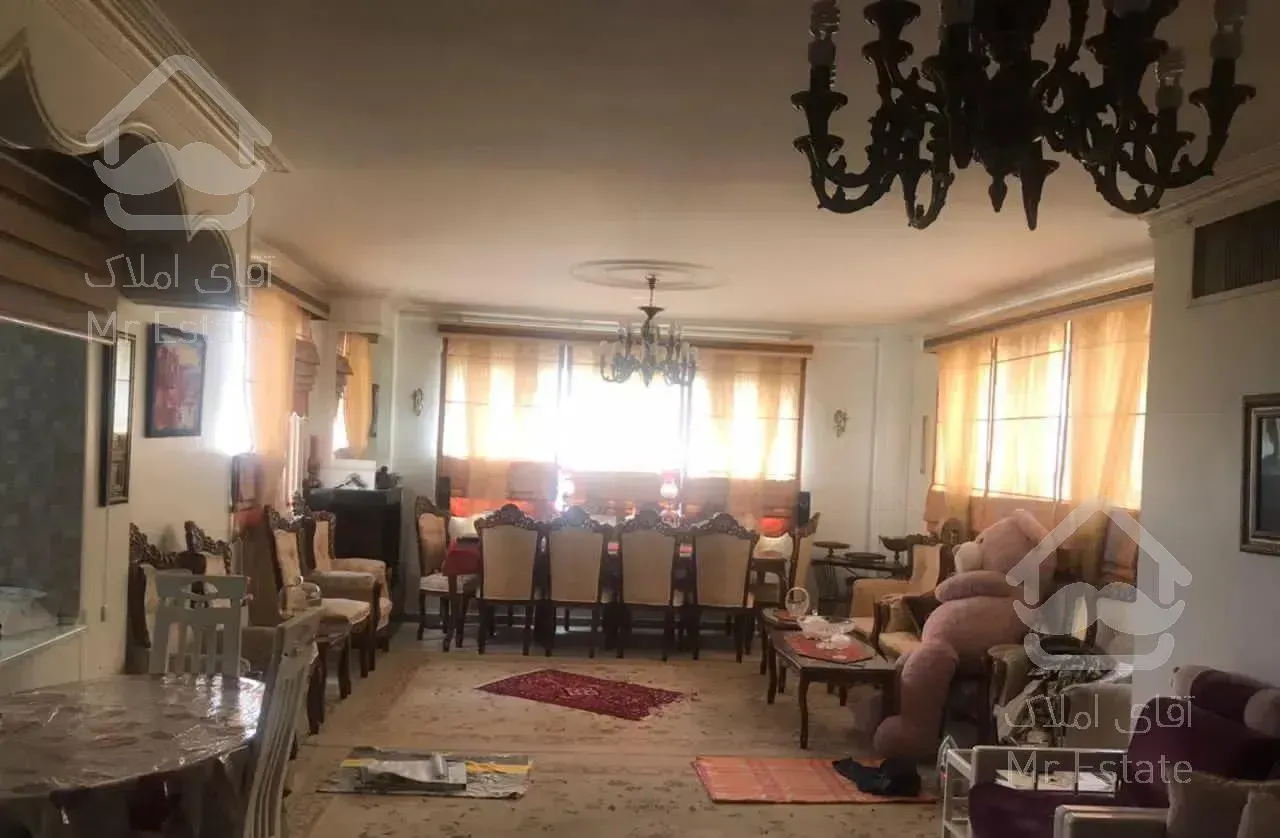 ۱۲۵ متر ۲ خوابه  غرق نور