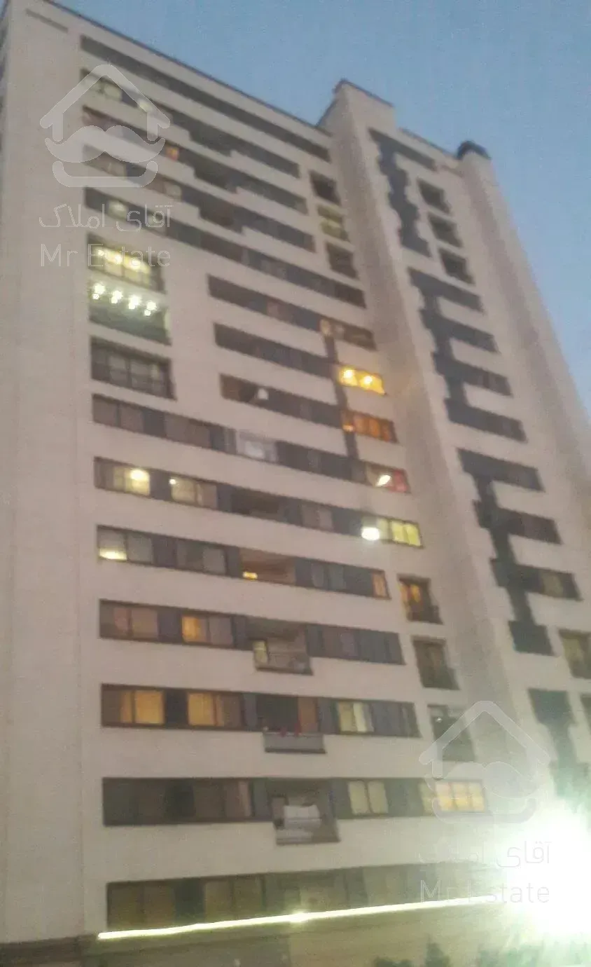 ۱۰۵ متر / ۲خواب / برج  حیات