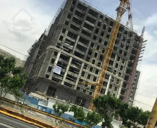 اپارتمان ۱۱۱ متری سیمون بولیوار