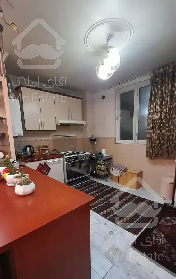 آپارتمان ۷۰ متری ۲ خواب  تمیز. نما سنگ