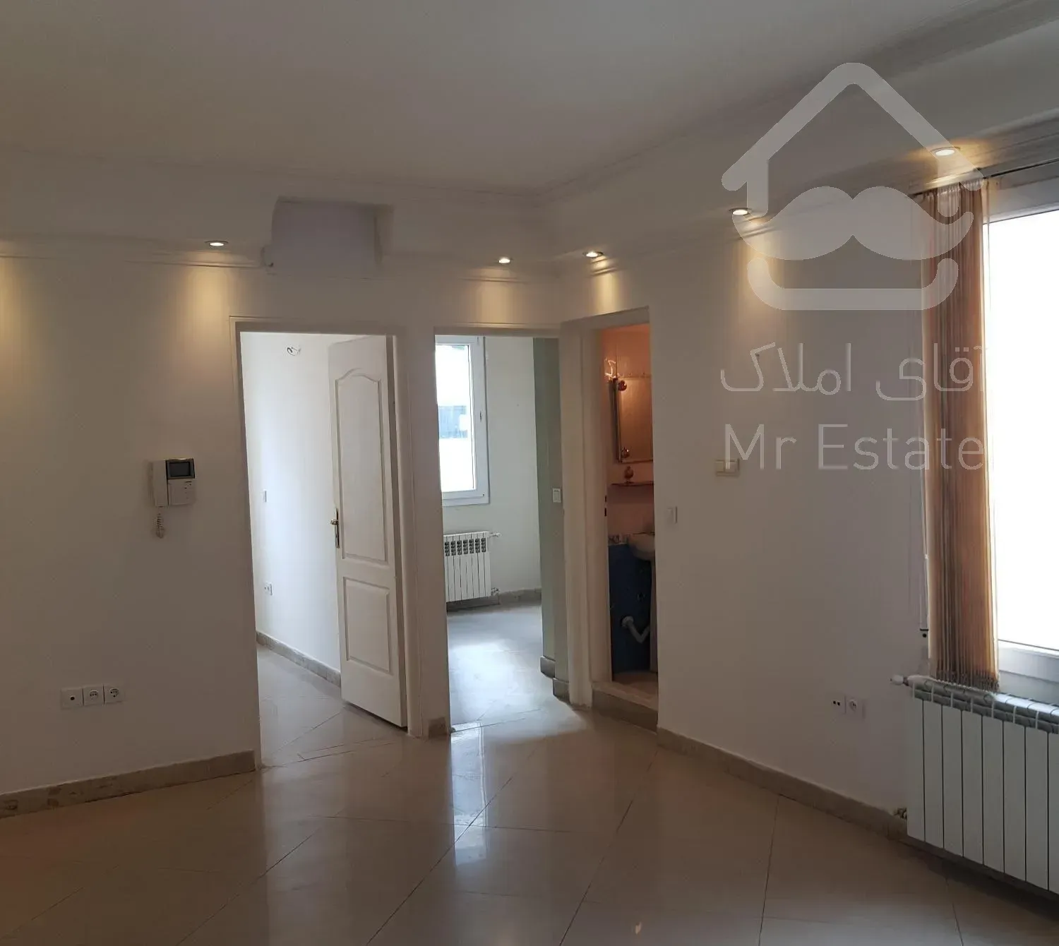 ۲ خ موقعیت اداری برشریعتی ۵۵ متر