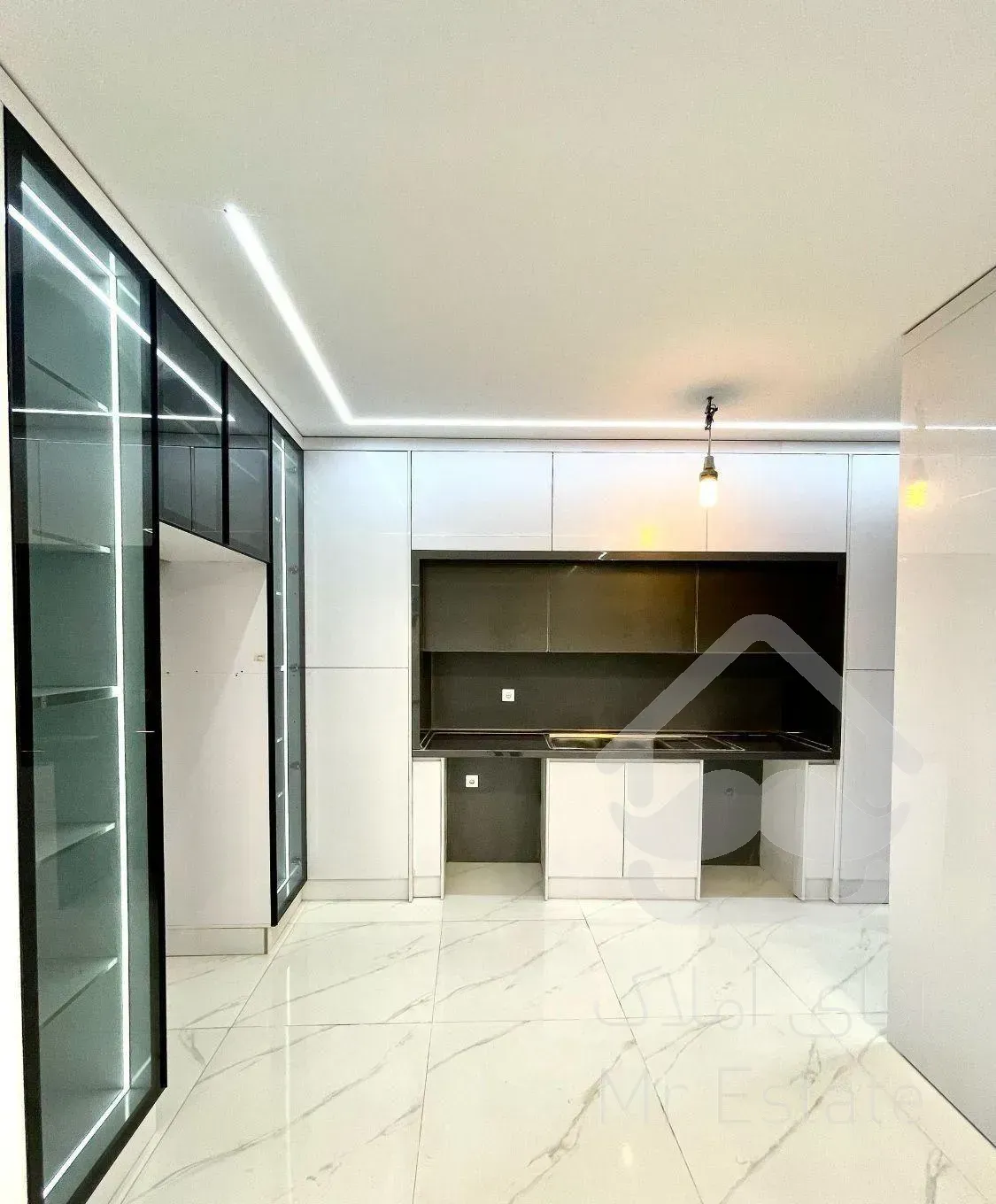 دارآباد/۹۰متر دو خواب/سند تک برگ