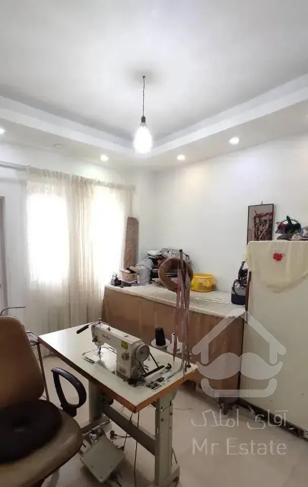 آپارتمان طبقه اول شهری خط کناره ساحل