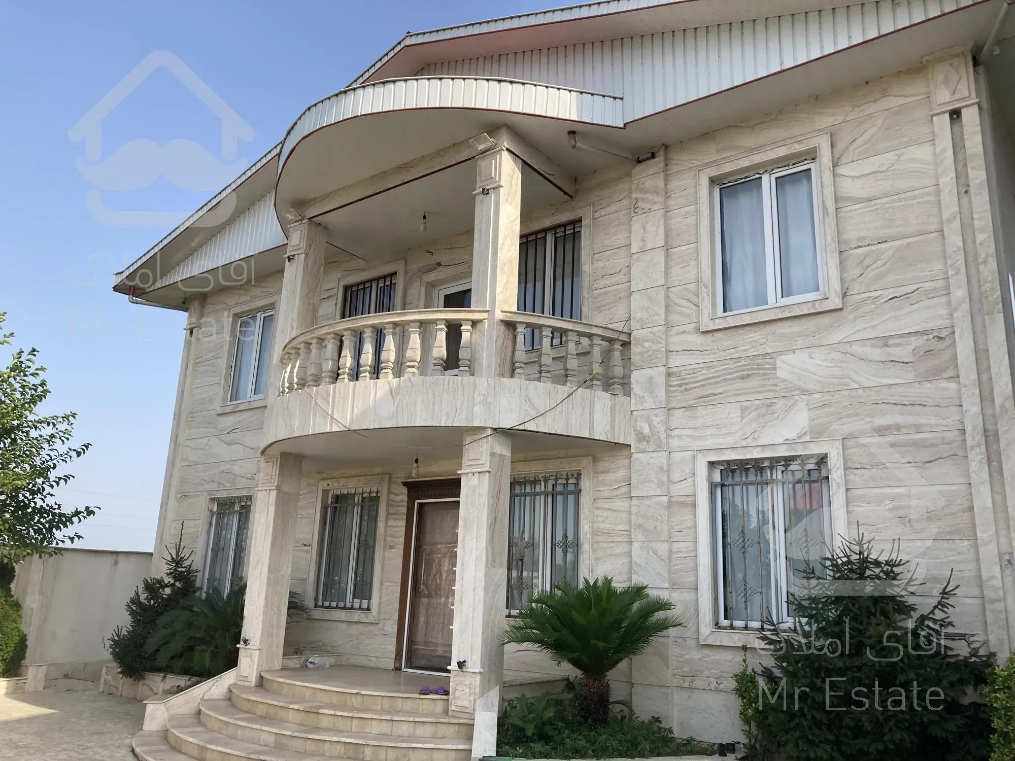 ویلا شیک وفول امکانات ساحلی رضوانشهر