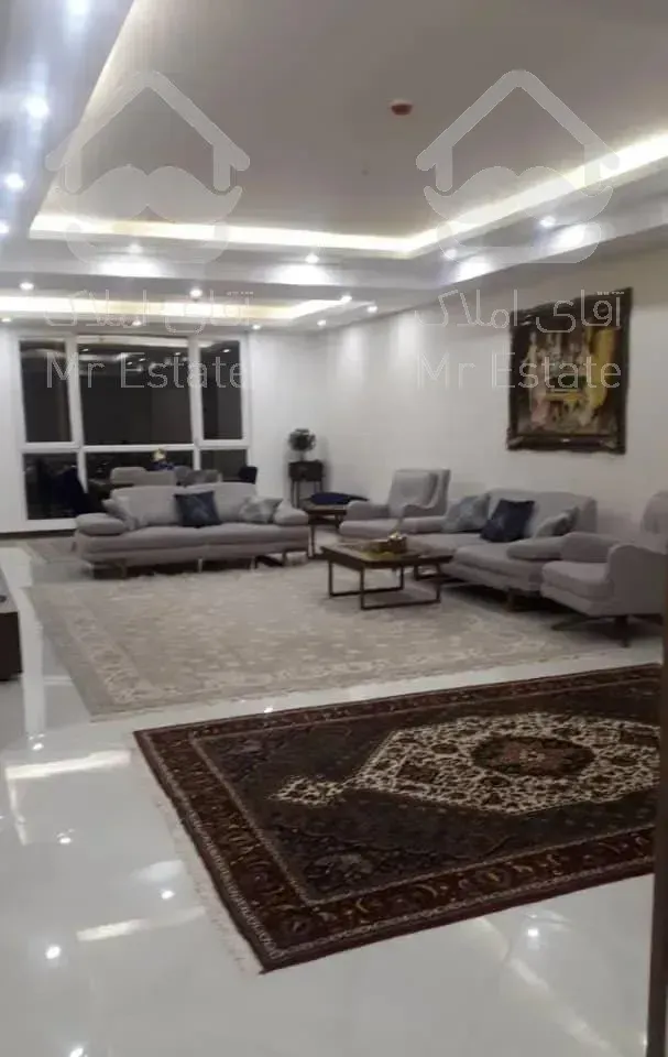 ۱۲۰ متر، نوساز ،ویو ابدی ،برج مجلل ،غرق نور