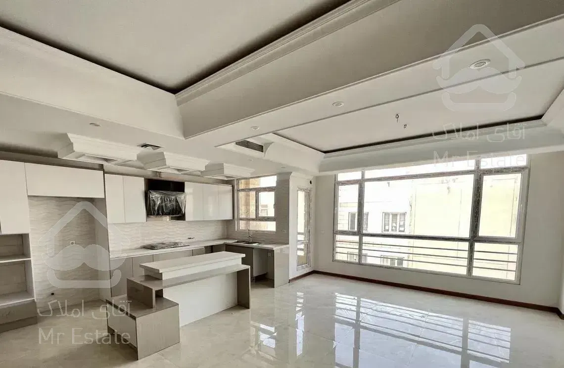 ۹۲ متر / نوساز  کلید نخورده  /آفتابگیر / شاهین