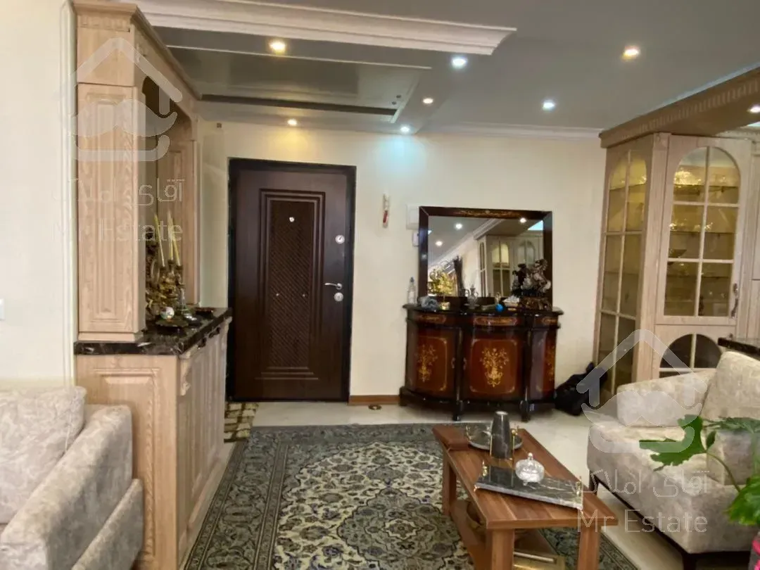 ۸۸متر فول، دریاچه