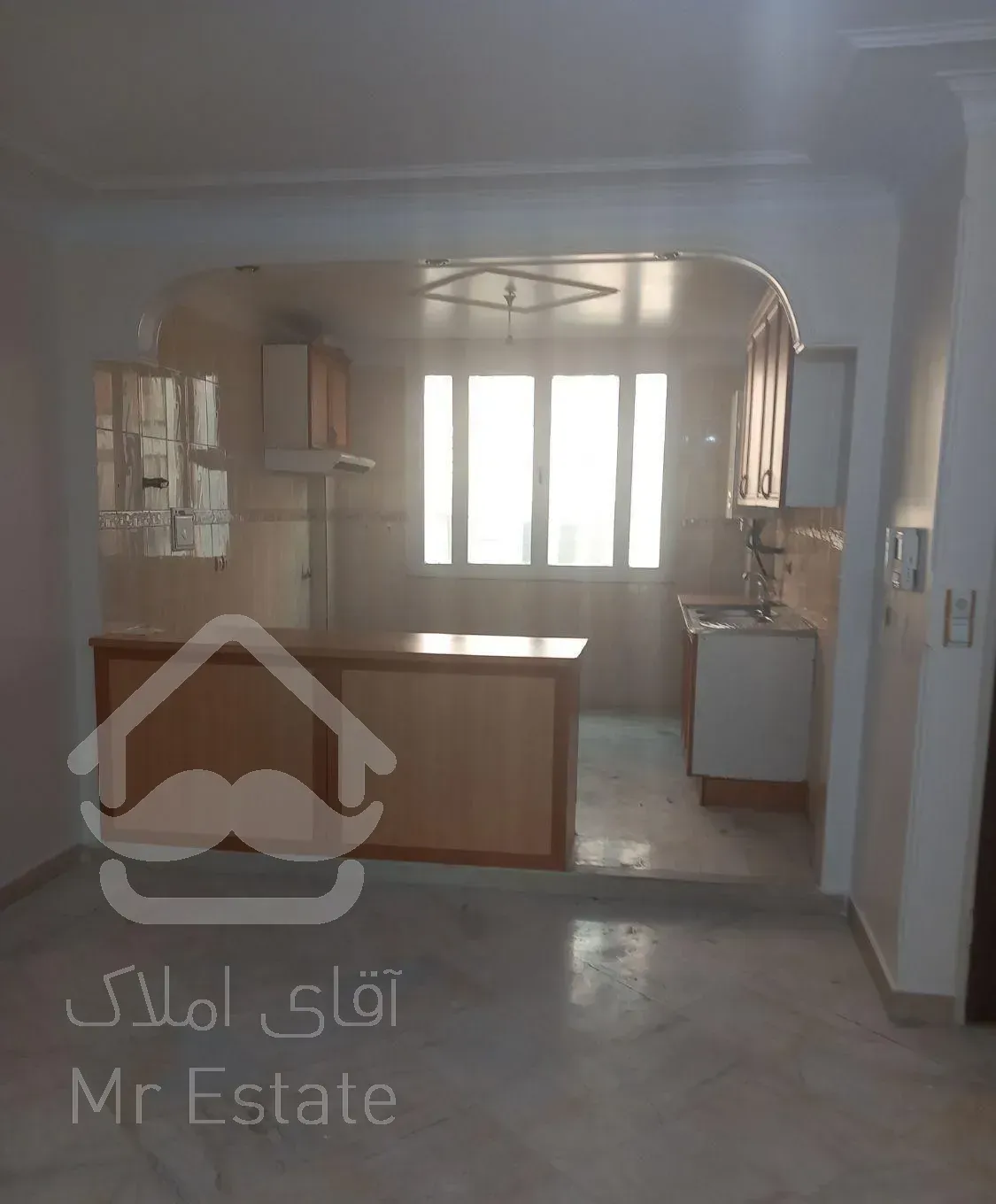 ۷۰ متر تکواحدی ستارخان با پارکینگ